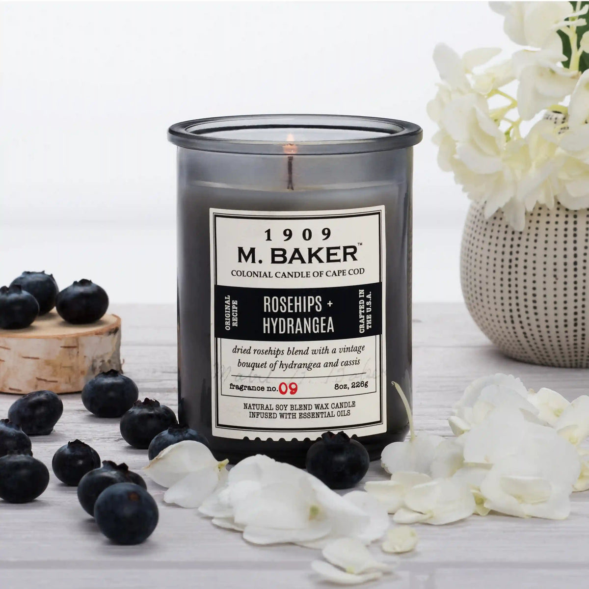 Rosehips & Hydrangea, 8 oz